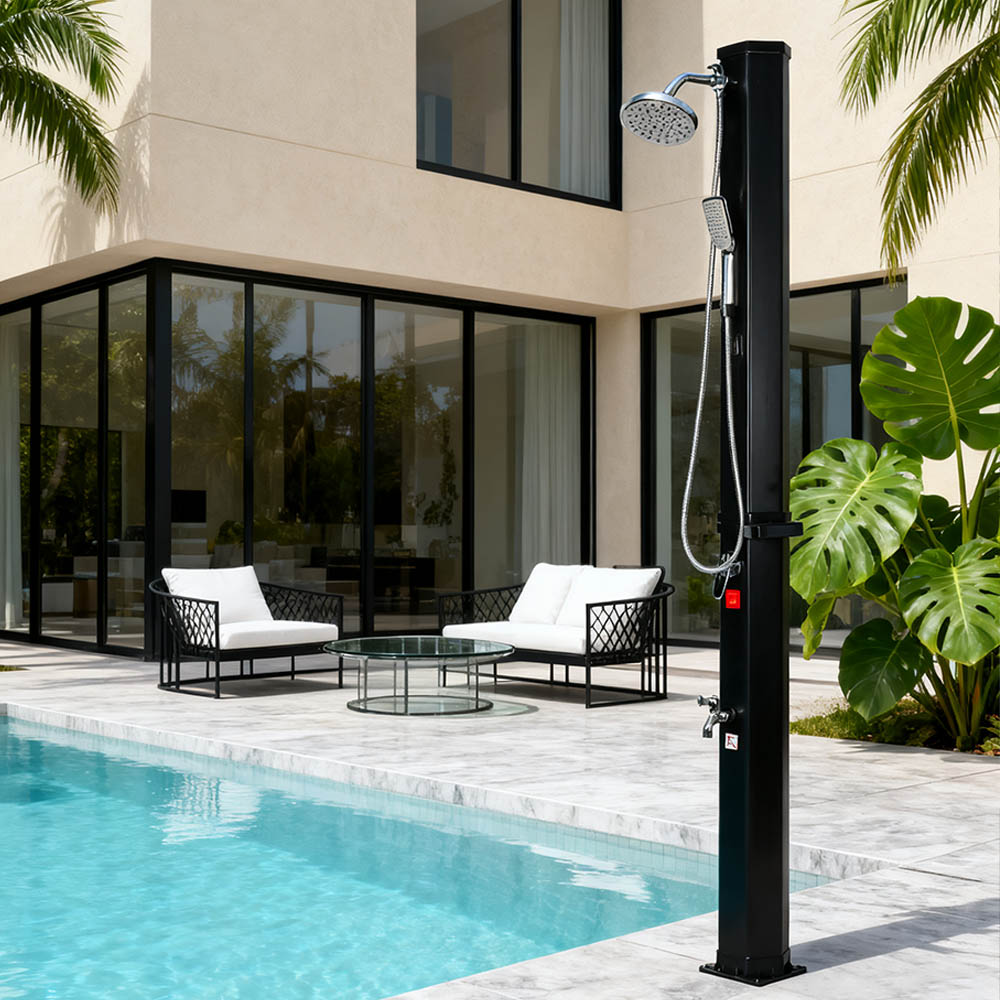 LY35L09 Buitendouche op zonne-energie, gemakkelijk mee te nemen en te transporteren