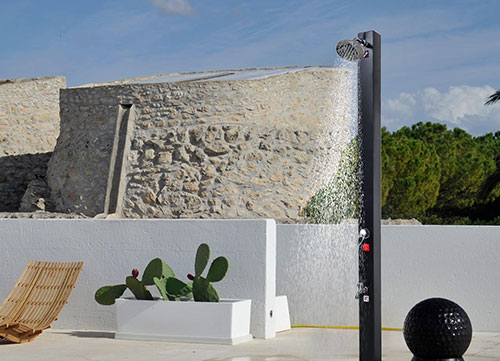 Kunt u veilig een zonnedouche van 30 liter gebruiken bij extreem koud weer?